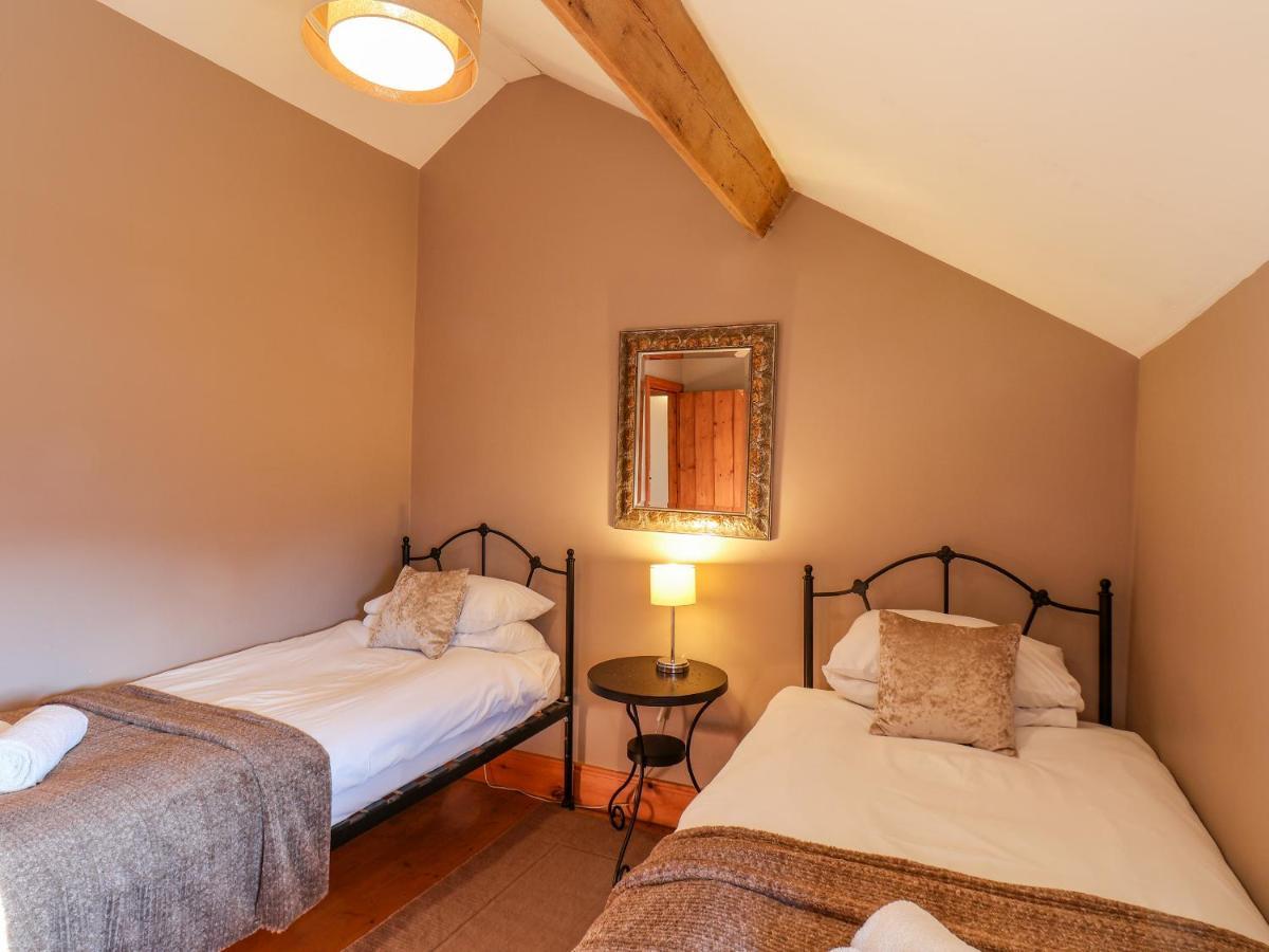 Hayloft Cottage Staintondale Екстер'єр фото
